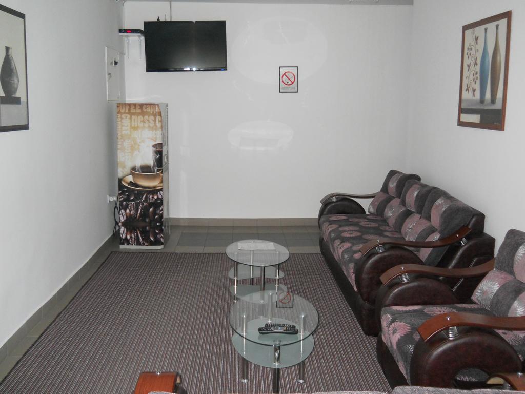 Garni Hotel Alma Pirot Exterior foto