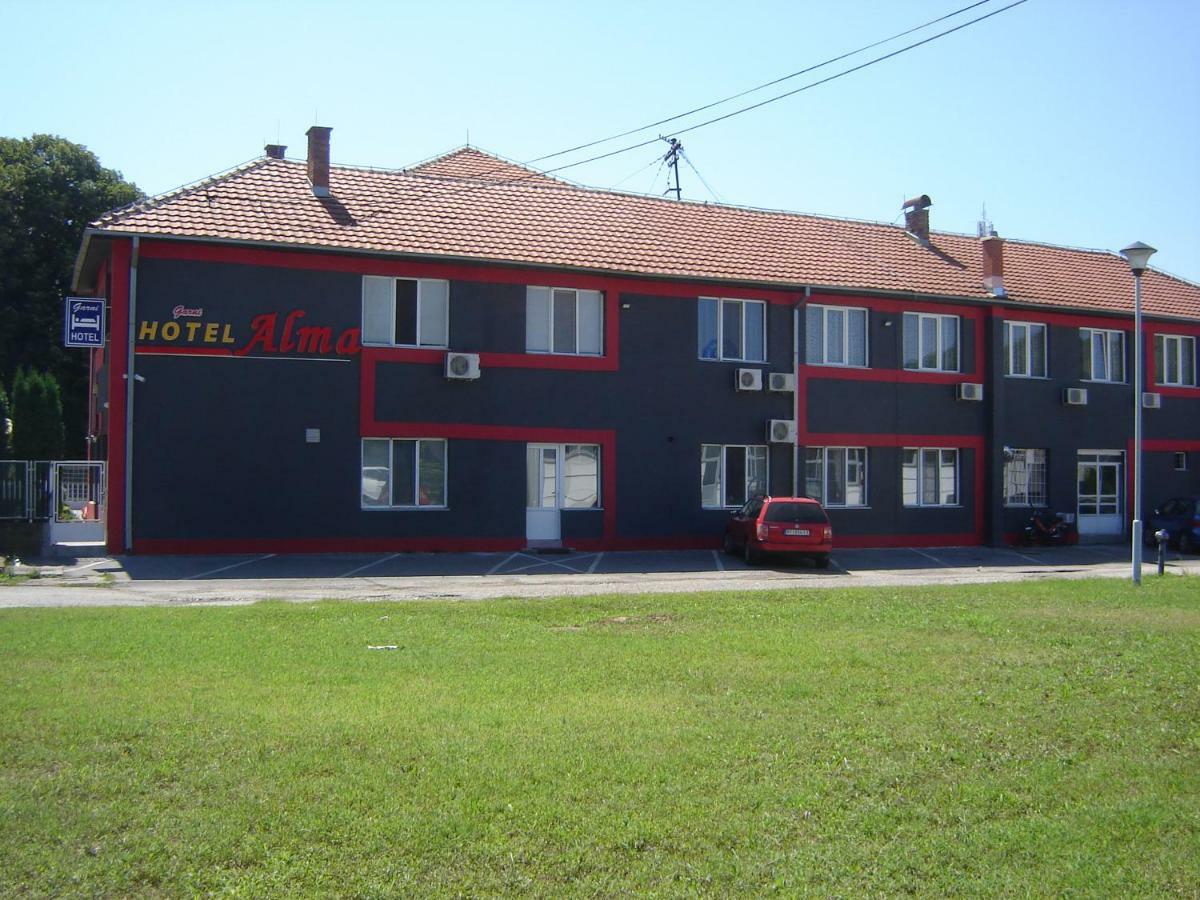 Garni Hotel Alma Pirot Exterior foto